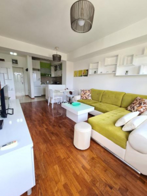 Atena - modern, cozy & bright 1BR APT FREE parking